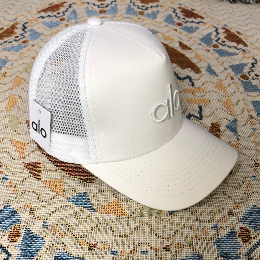 ALO Yoga White Snapback Hat with Mesh Back